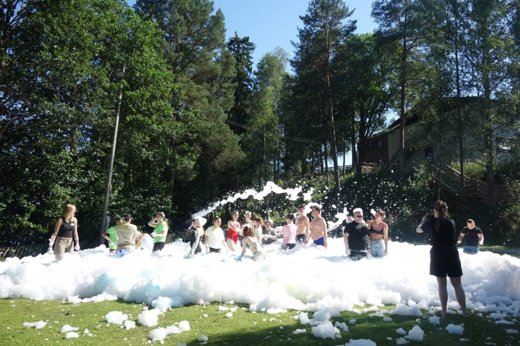 Skumparty på Sletta