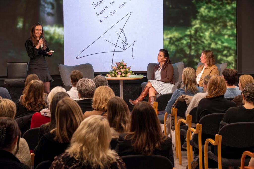 Lansering av boka "Når ord ikke virker" på Frambu